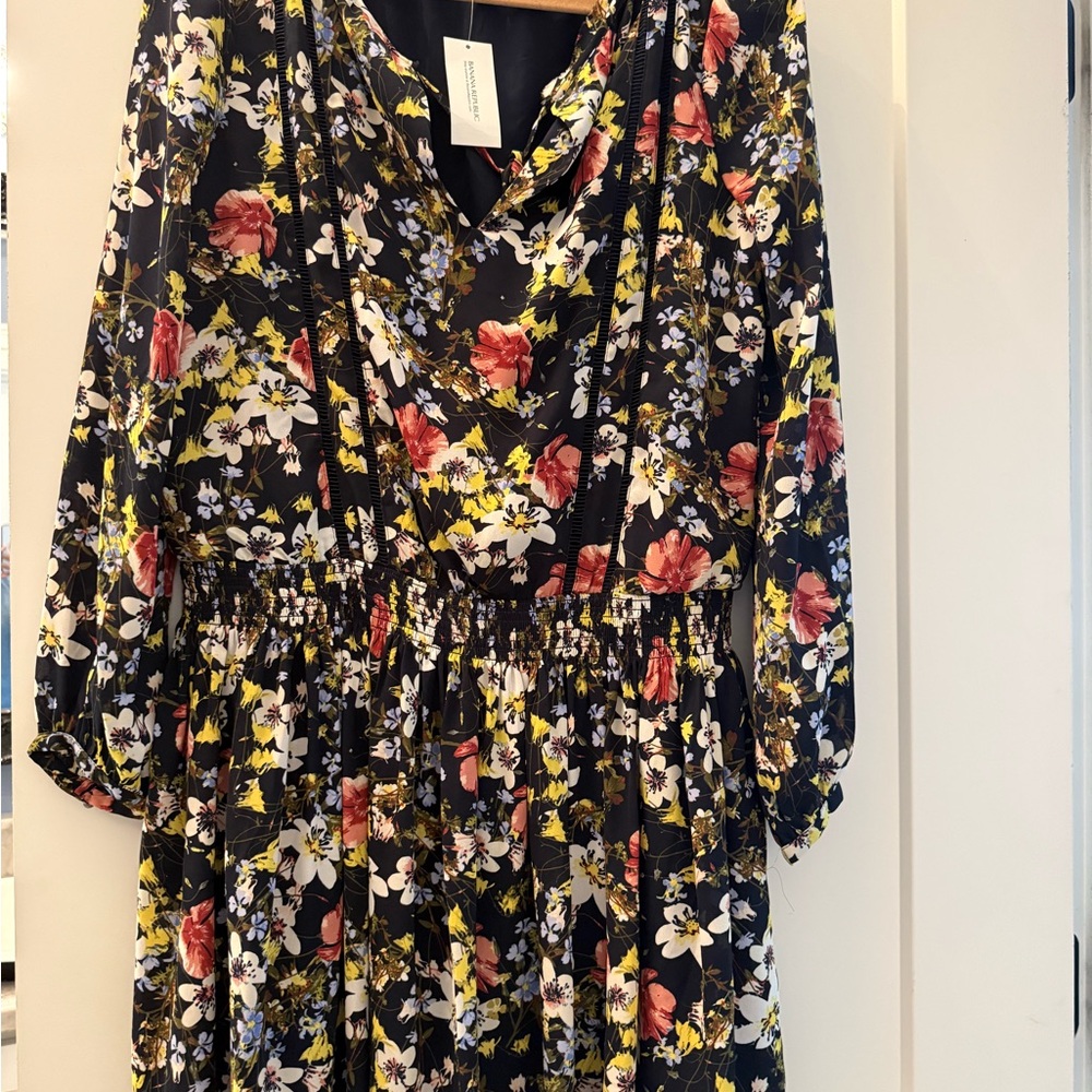 Banana Republic Floral V-Neck Blouse